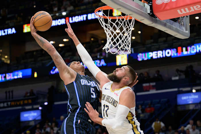 Paolo Banchero Jonas Valanciunas Pelicans